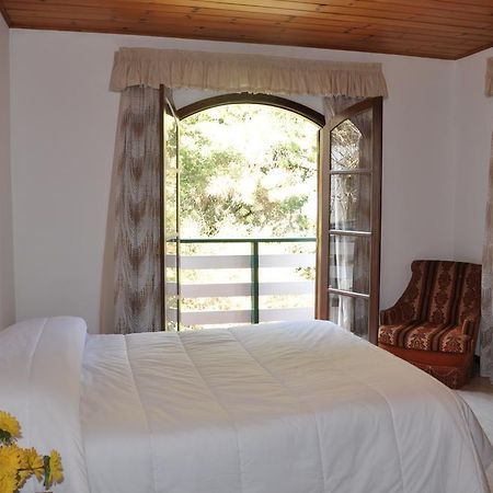 Hotel Vila Regina Campos do Jordao Dış mekan fotoğraf