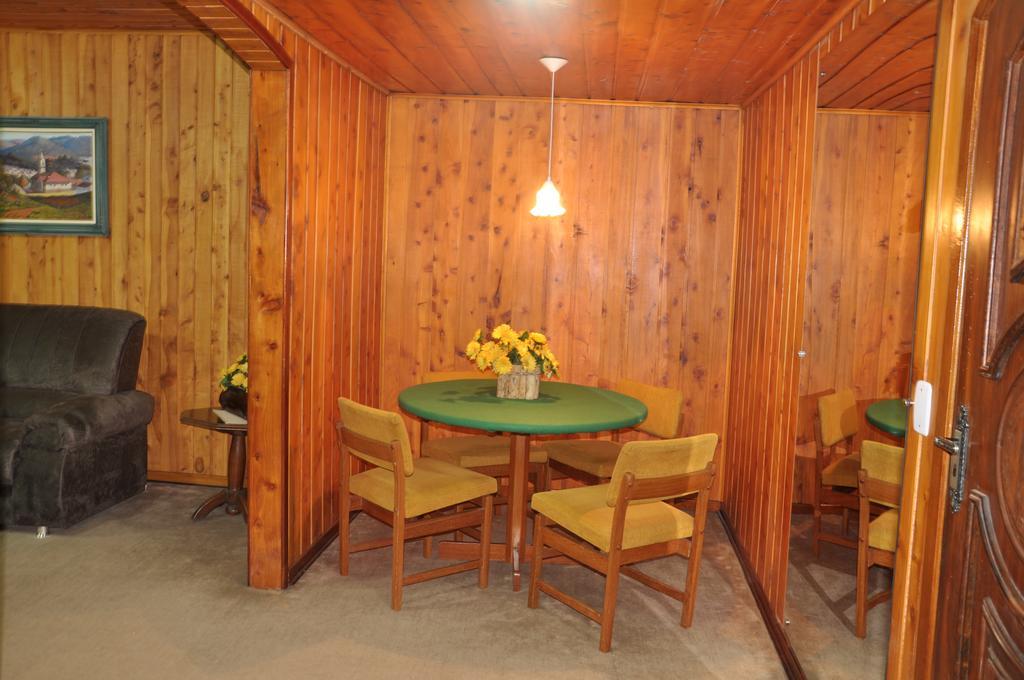 Hotel Vila Regina Campos do Jordao Dış mekan fotoğraf