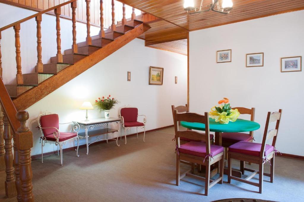 Hotel Vila Regina Campos do Jordao Dış mekan fotoğraf