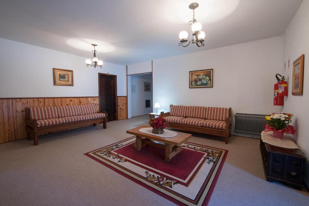 Hotel Vila Regina Campos do Jordao Dış mekan fotoğraf