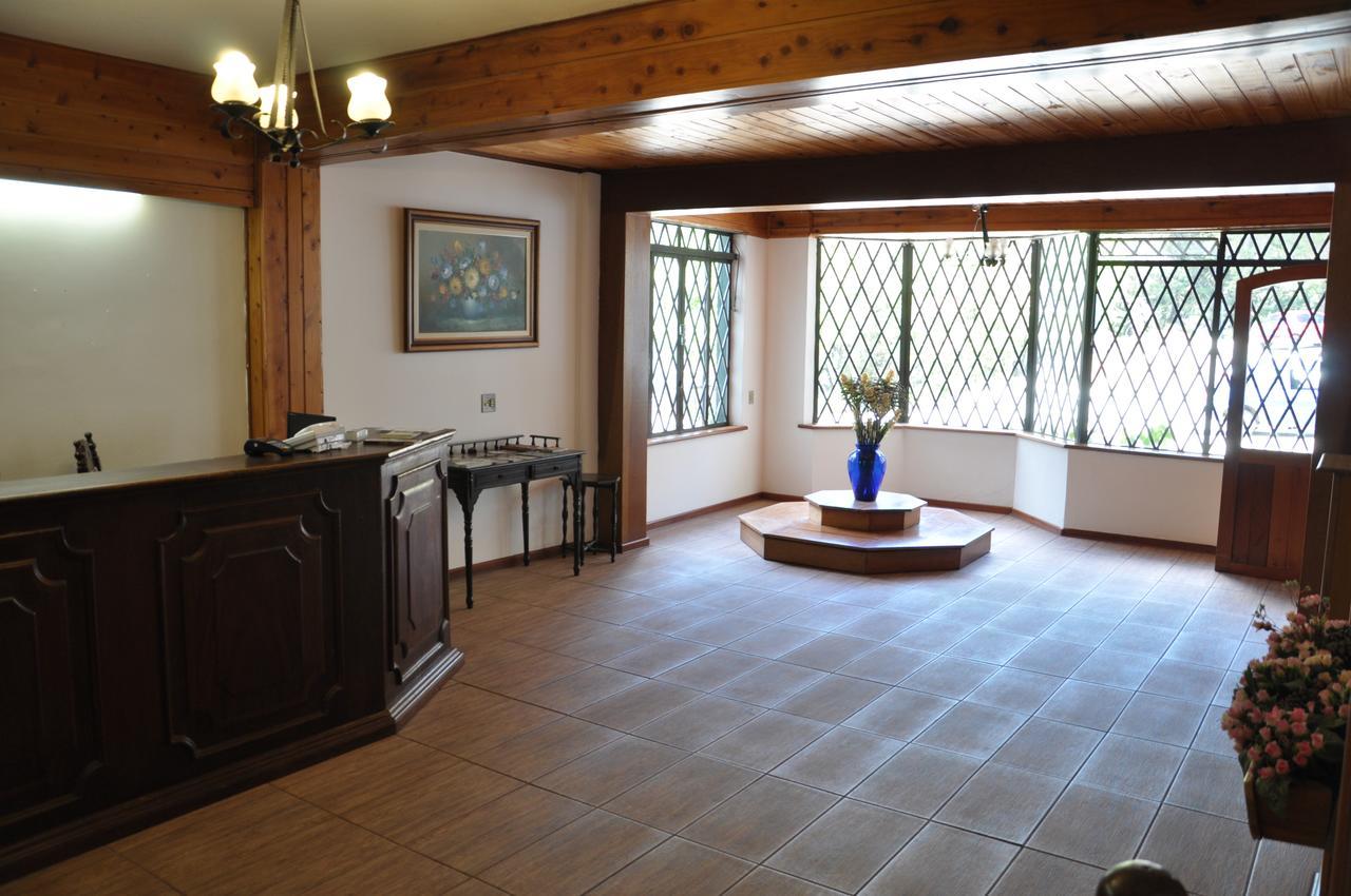 Hotel Vila Regina Campos do Jordao Dış mekan fotoğraf