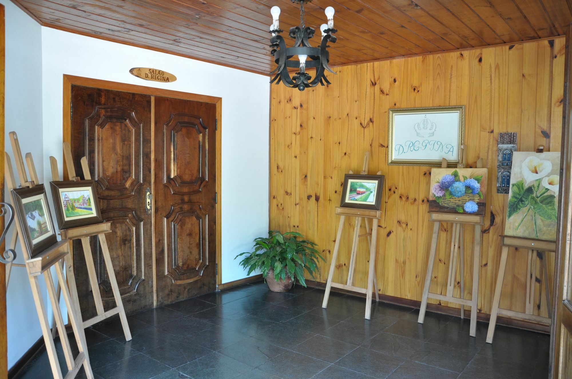 Hotel Vila Regina Campos do Jordao Dış mekan fotoğraf