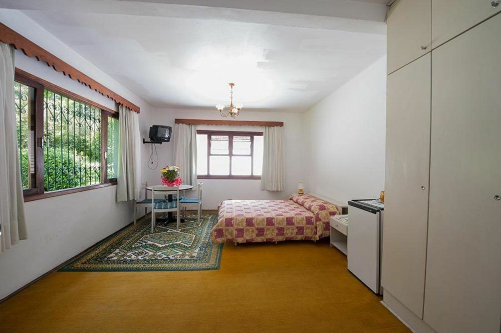 Hotel Vila Regina Campos do Jordao Dış mekan fotoğraf